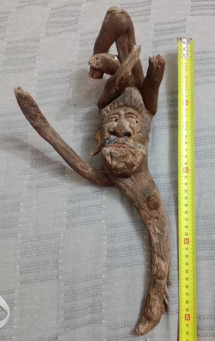 Sculptura naiva in radacina lemn driftwood 40 cm.