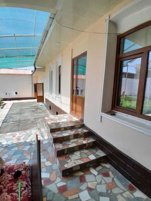 Uy sotiladi  4.12 SOTIX 4TA XONA