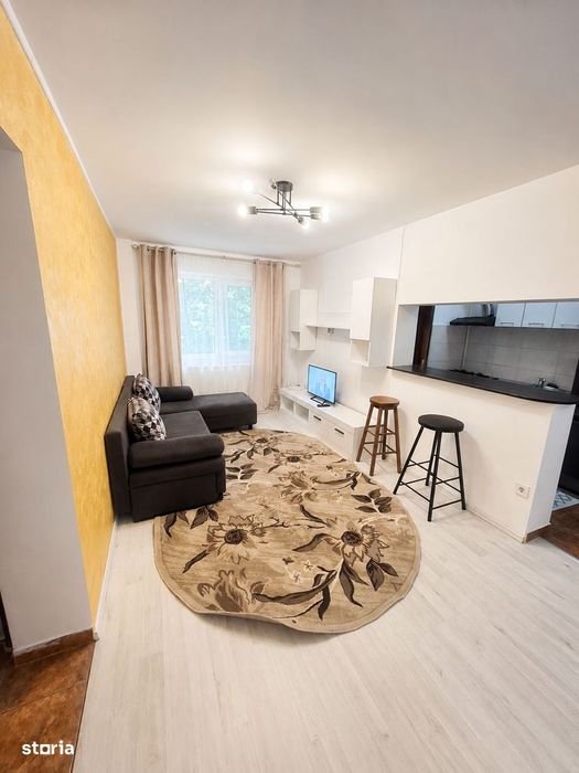 Apartament Modern 2 camere SD 50 mp Podul de Piatra 400 euro