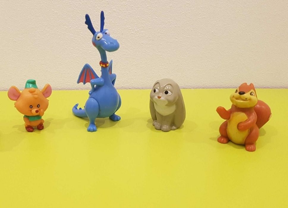 Loturi de figurine printese Disney,  Donald și Pluto , Dragonel