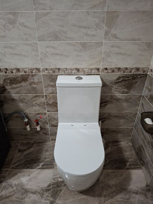 Продам  унитаз  не  дорого