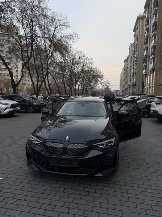 Bmw i3 40L 7.000 km probeg