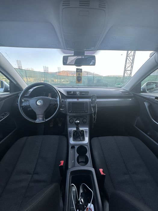 VW Passat B6 2009 2.0 TDI