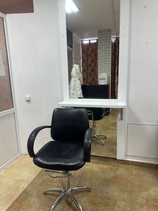 Зеркало для салона