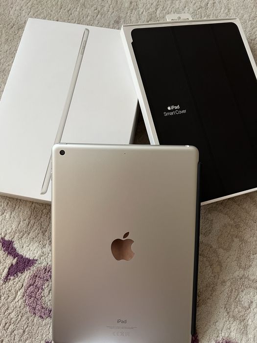 iPad 9 (EAC) Silver + SmartCover Apple