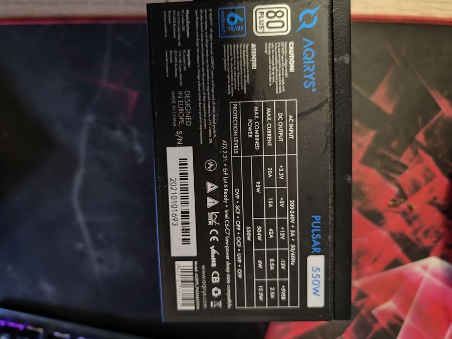 Vând sursa aqirys de 550W