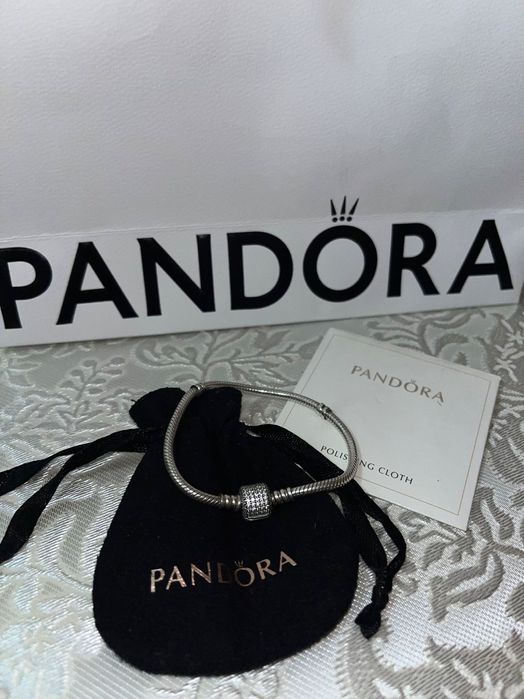 Оригинална гривна Pandora 17 см