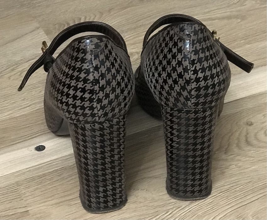 Туфли женские