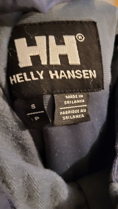 Дамски зимни якета Helly Hansen