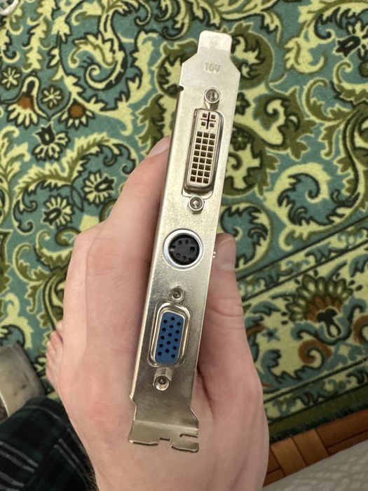 Видео карта NVIDIA GeForce FX 5200