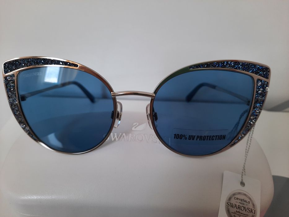 Нови очила на Swarovski