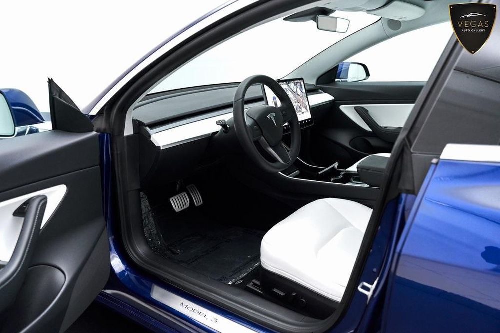 Премиальный Tesla model 3 perfomance, 2020