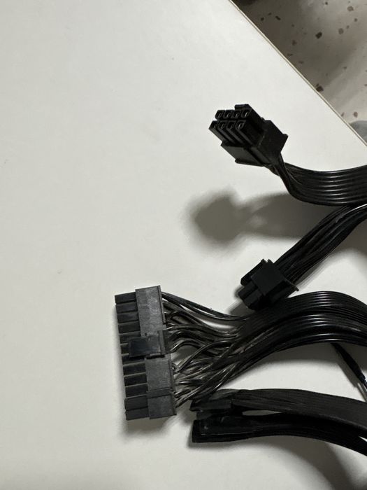 Блок питание AeroCool Mirage 650w