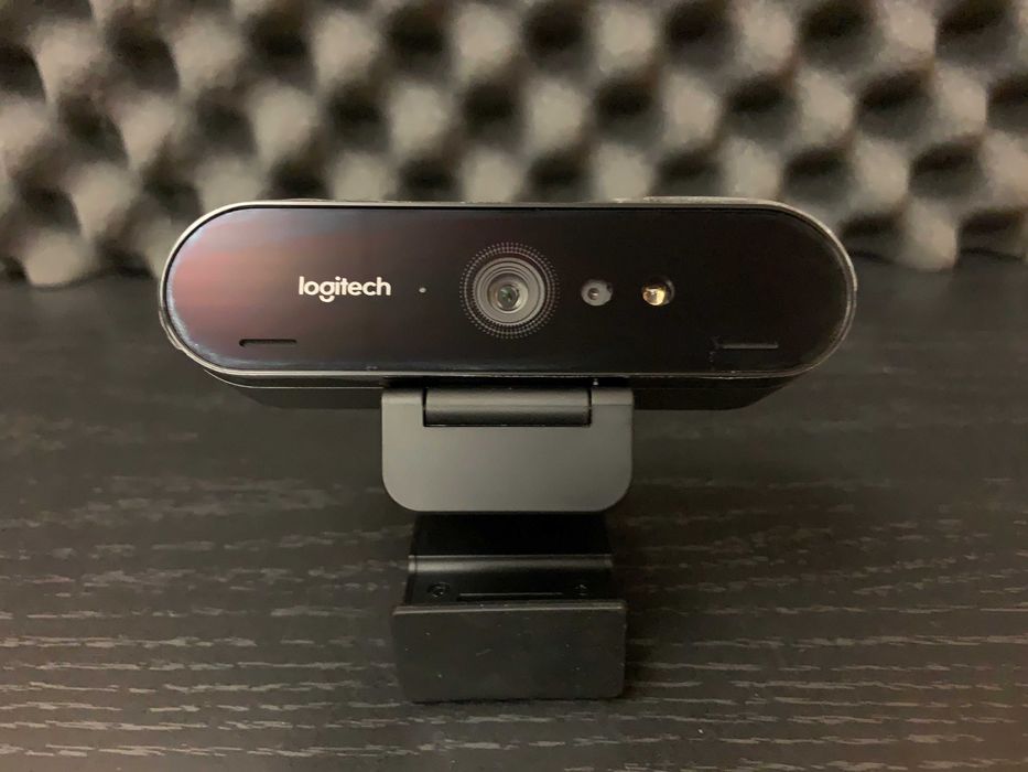 Camera web Logitech Brio 4K webcam /impecabila /Windows Hello autentificare biometrica