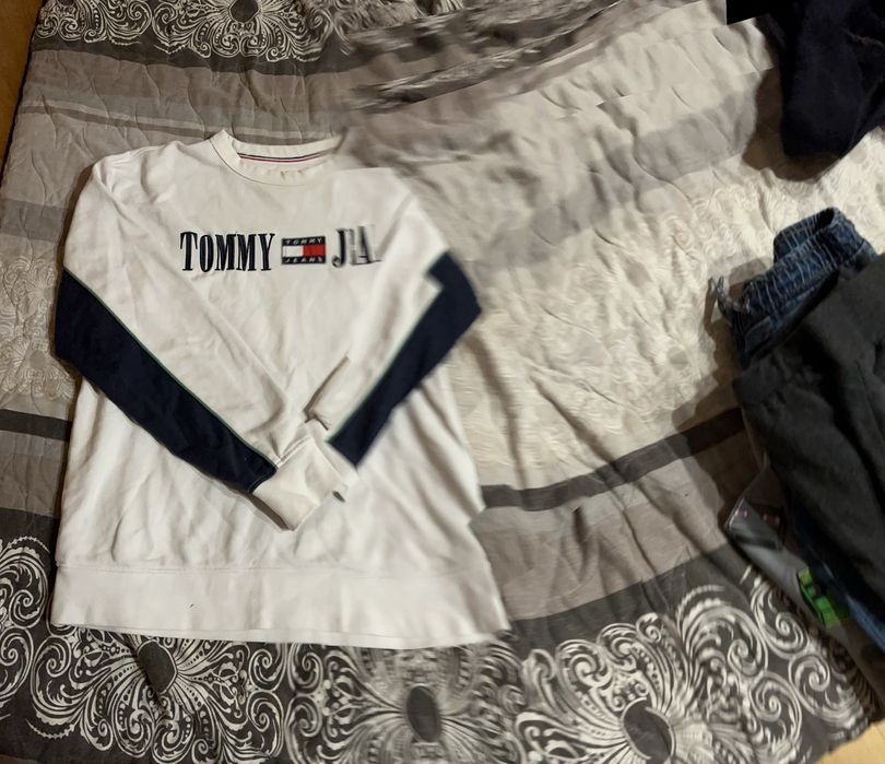 Оригиналени суитчъри на tommy hilfiger