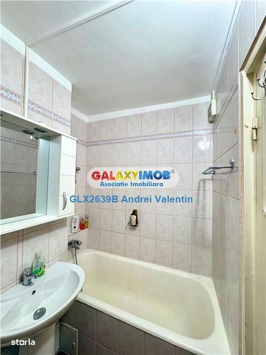 Apartament 3 Camere - Piata Victoriei - Titulescu - Bloc 1979