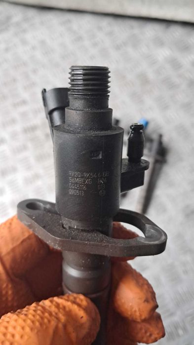 injector Jaguar XF 3.0 D 306DT an 2011 cod 0445116013 / 9X2Q-9K546-DB