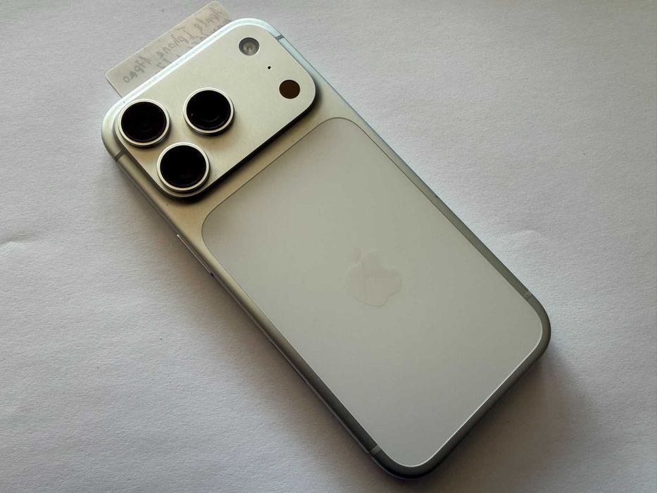 Apple Iphone 17 Pro 256GB 100% BH - 7 цикъла