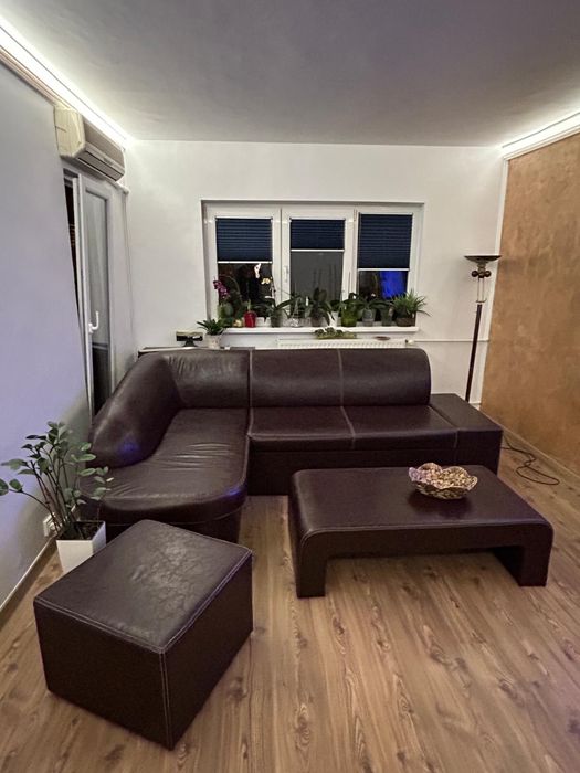 Vând set colțar extensibil