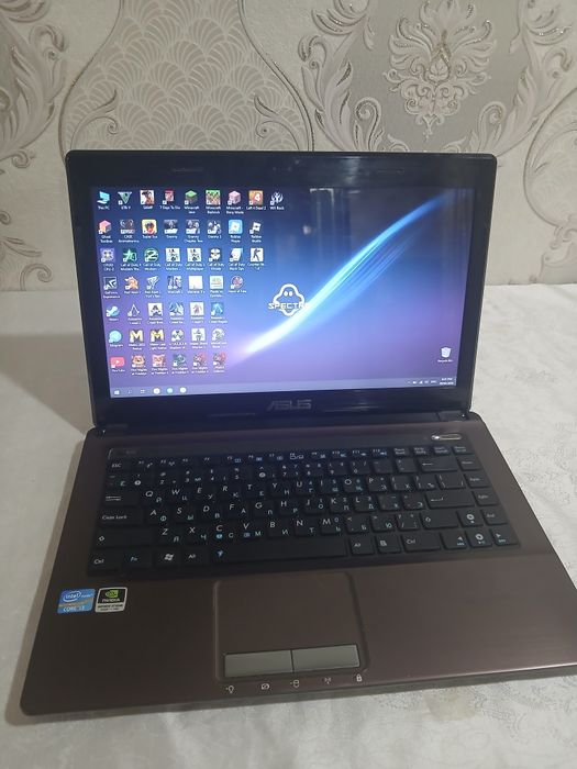 Noutbuk asus Windows 10 pro
