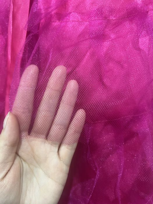 Платье розовое праздничное