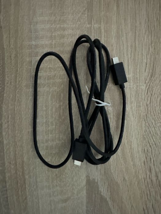 Продавам PS 5 в перфектно състояние