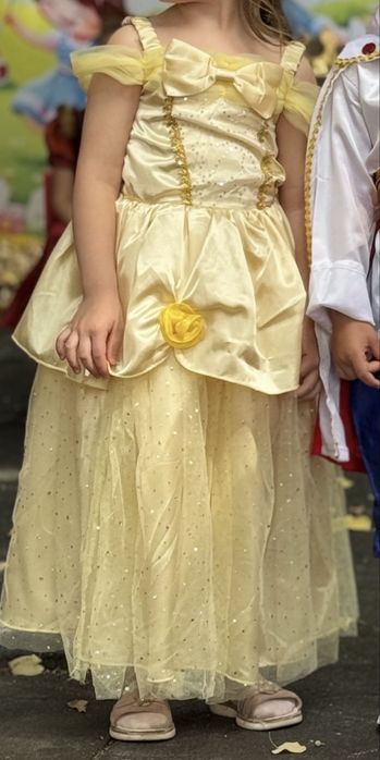 Rochie printesa Belle 120 cm (5ani)