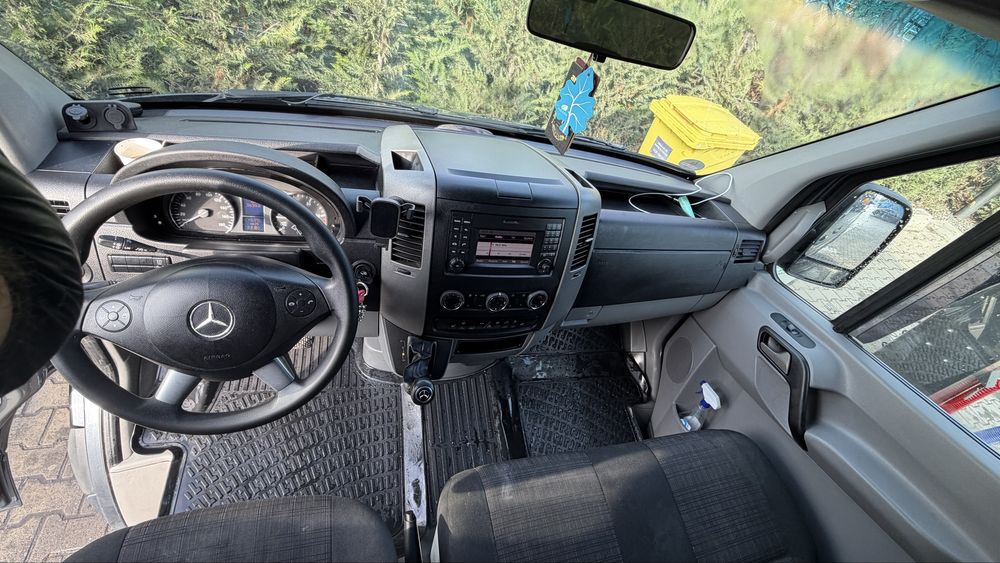 Proprietar vand mercedes sprinter 3.0 v6 319