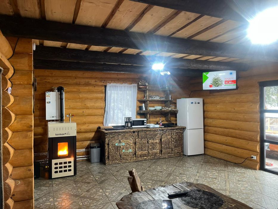 Cazare 6-8 persoane.Cabana, Vila, de inchiriat rustica de lux