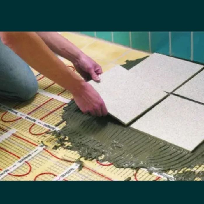 Tyopliy pol elektricheskiy