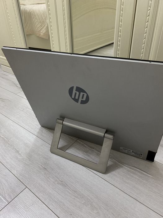 Продам монитор HP