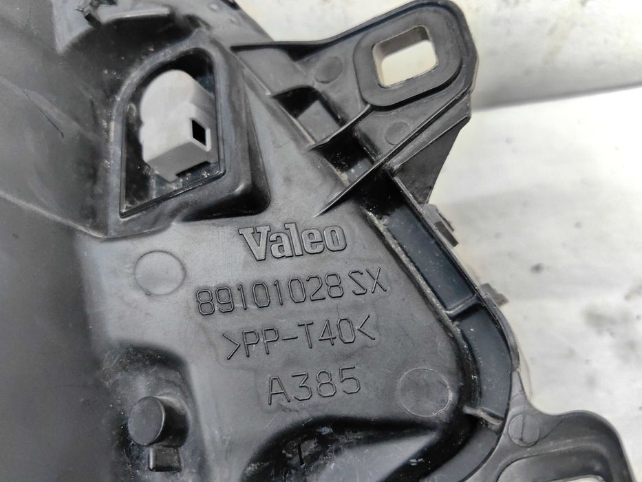 Оригинален фар Алфа Ромео 166 Alfa Romeo 166 Xenon