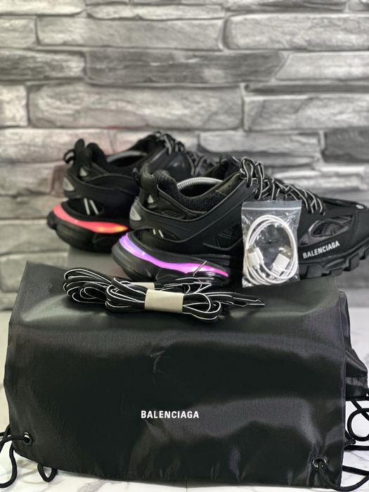 Adidasi Balenciaga Track LED