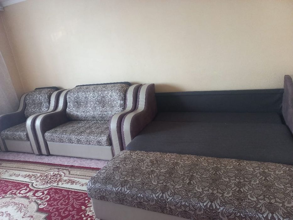 продам диван тройку