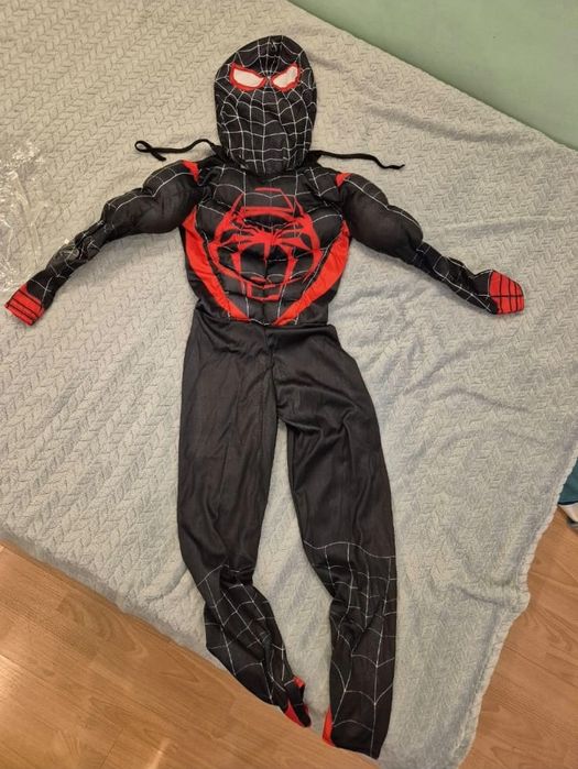 костюм СпайдерМэна