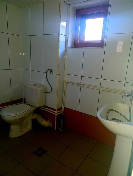 Spațiu de închiriat sector 4