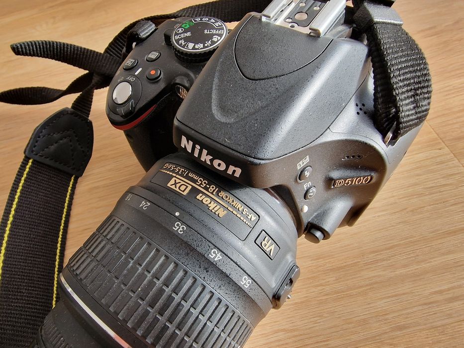 Nikon d5100 cu incarcator, obiectiv si geanta