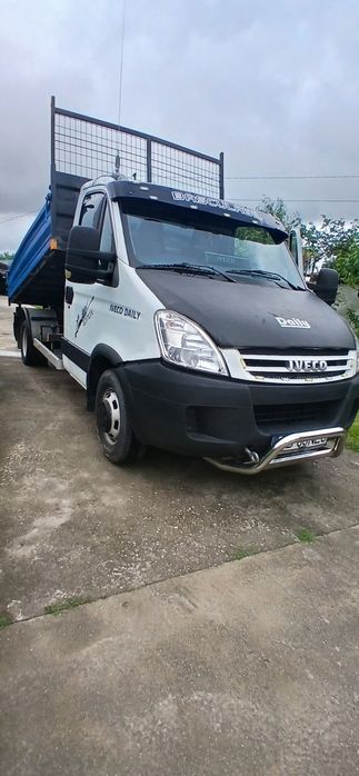Vând iveco daily