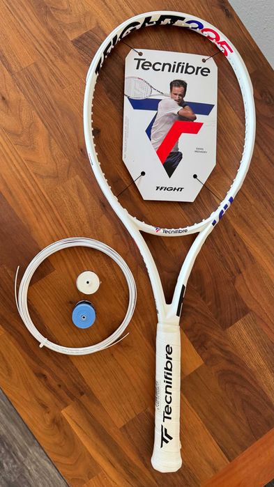 Нова Тенис ракета Tecnifibre грип 2