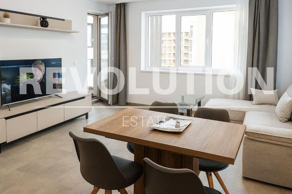 Дава се под наем Тристаен апартамент в Варна, Възраждане 2 - 85 кв.м за 750 € - Снимка #1