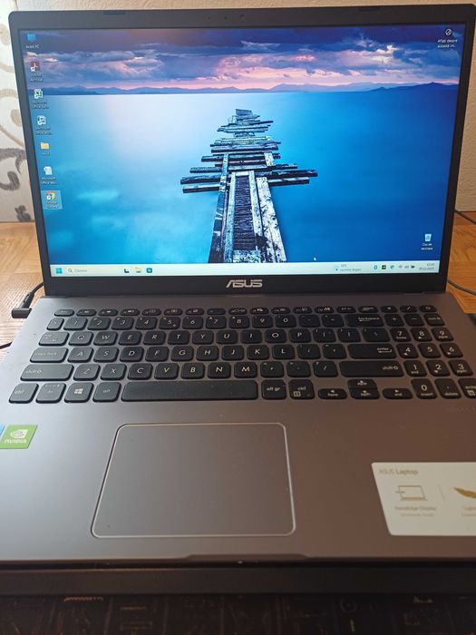Laptop ASUS X509FB + accesorii