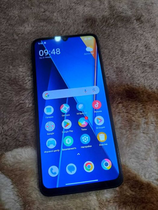 Телефон Poco C65