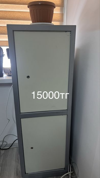 Офисная мебель диван сейф стол деспенсер итд