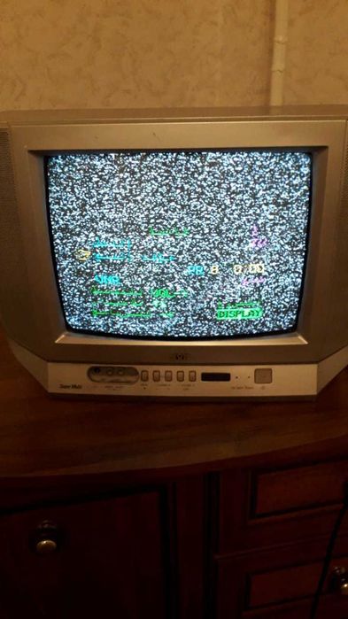 цветной телевизор JVC Super Multi, диагональ 30 см