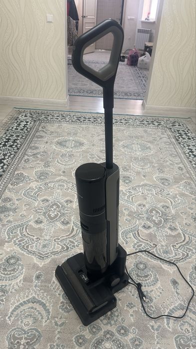 Продается пылесос Dreame 13 pro