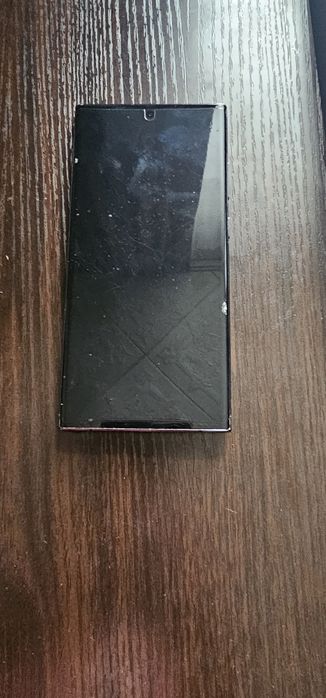 Продам Samsung s 23 ultra. Требуется ремонт экрана