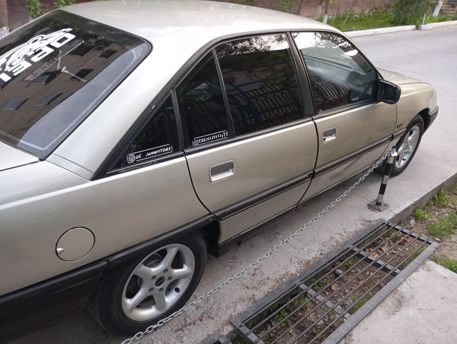 Продается Опель Омега а