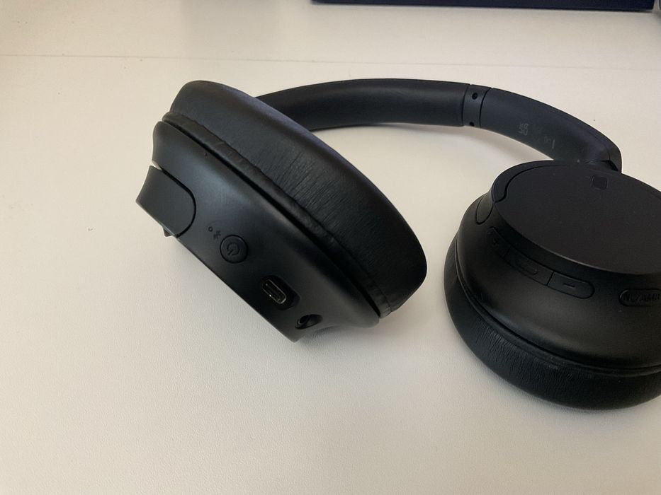 Sony WH-CH720N - Безжични слушалки с активно шумопотискане, черни