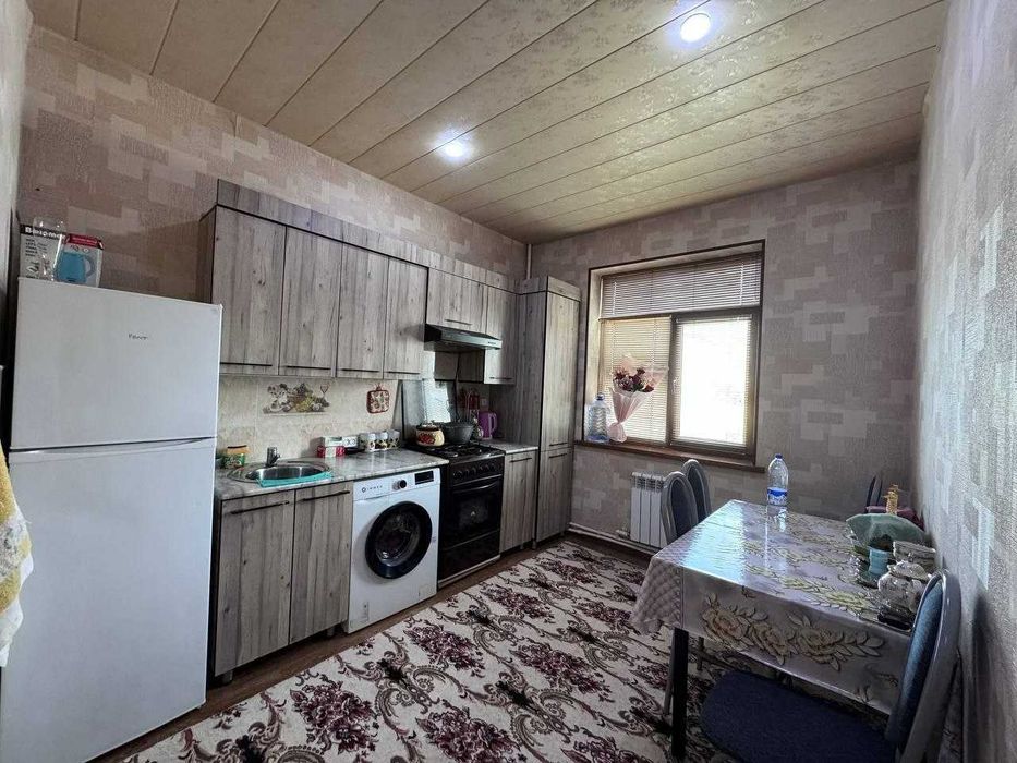 2 хоналик квартира 2 кават кирпичный дом, сахарный больница