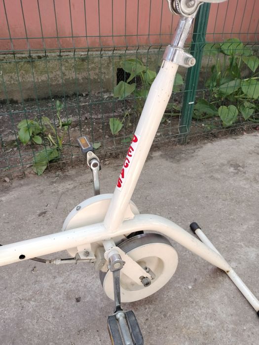 Vând bicicleta ergonomica Pegas